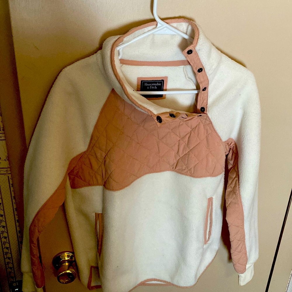 Abercrombie women’s XS Sherpa